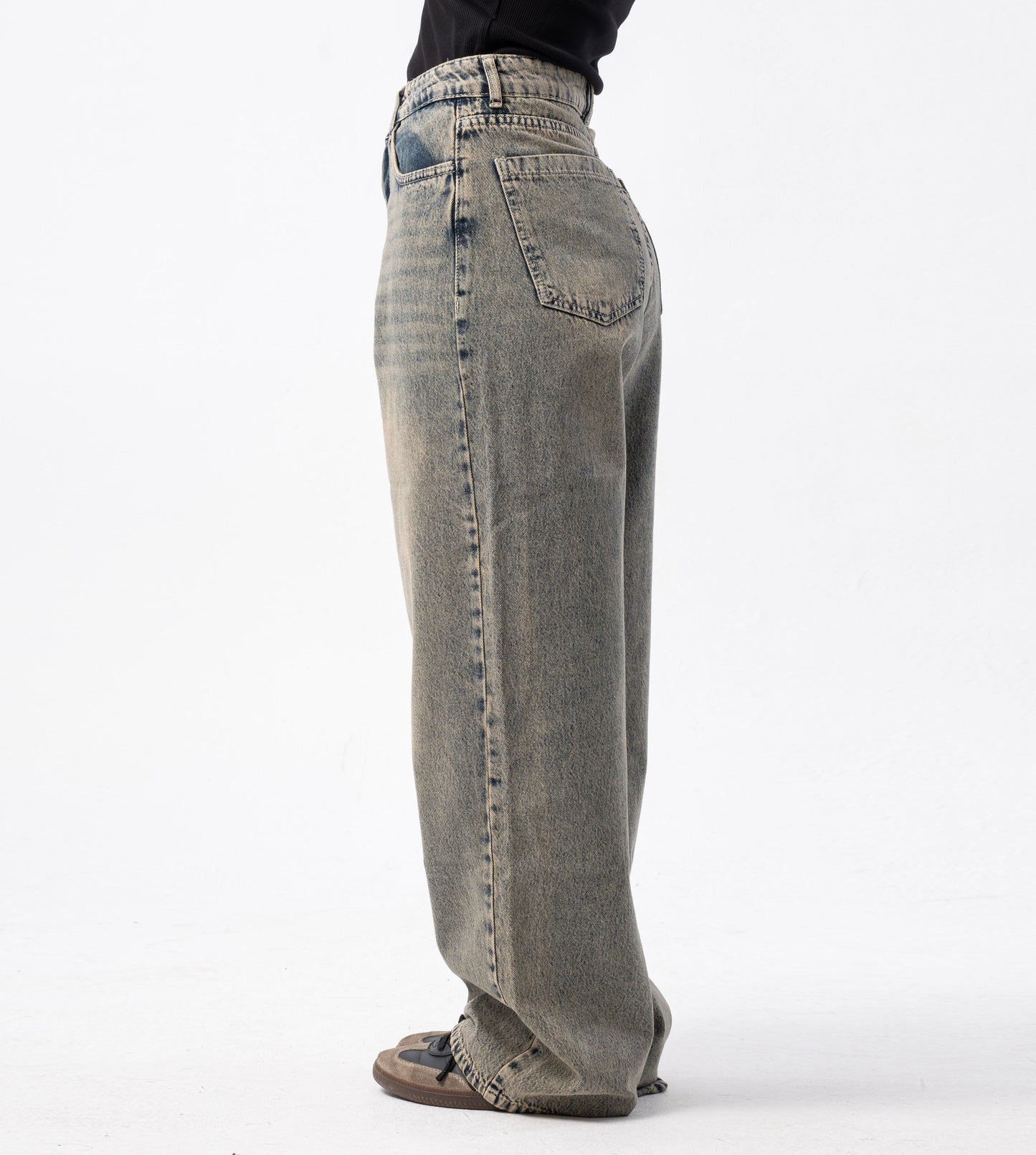 Dirty Jeans