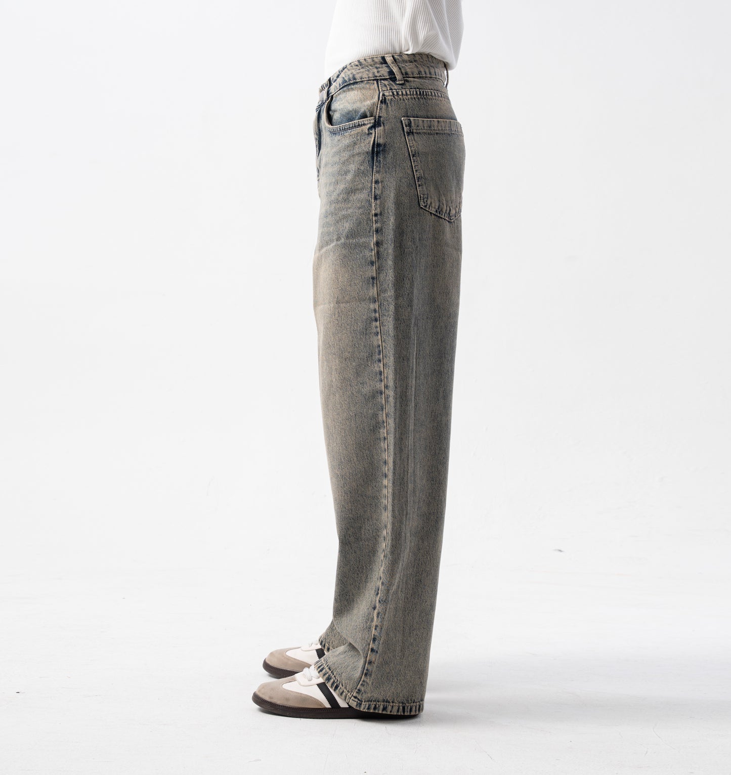 Dirty Jeans